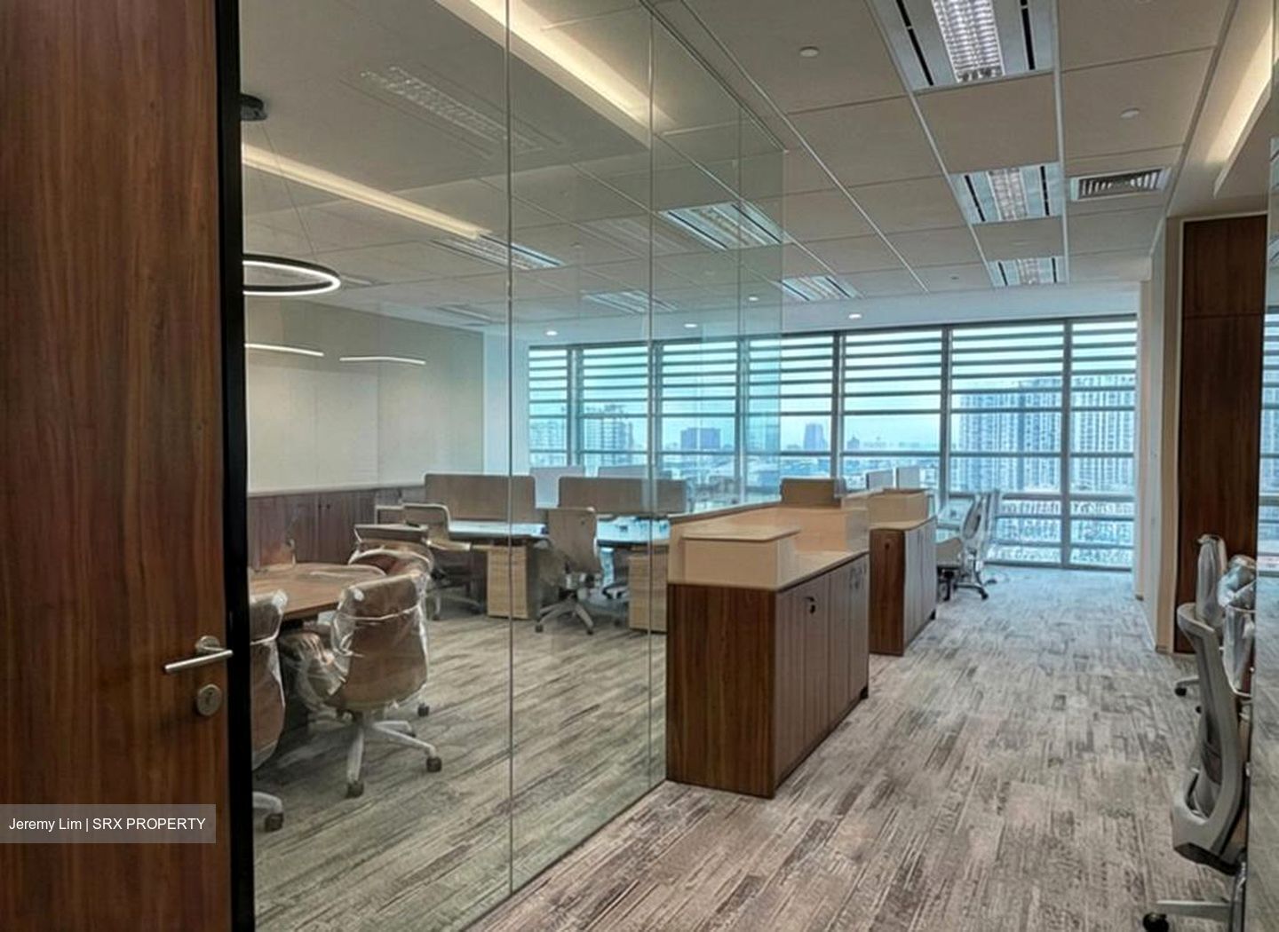 North Canal Road (D1), Office #512735331